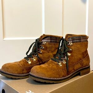 Tommy Hilfiger Tannish Brown and Green Ankle Booties